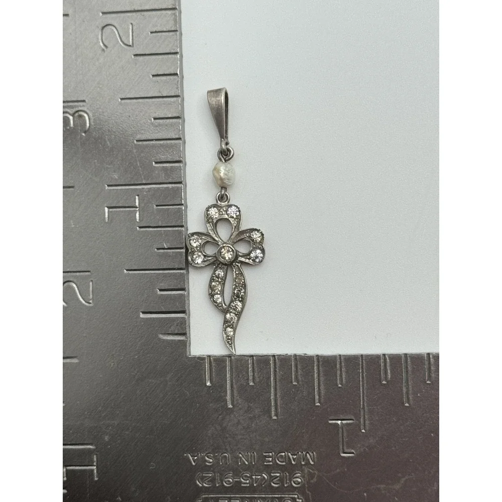 Vintage F&B Foster and Bailey Sterling Silver Bow Ribbon Paste Pendant